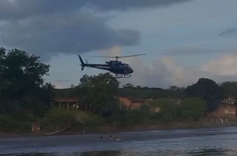 Adolescente desaparece após mergulho no Rio Ipanema