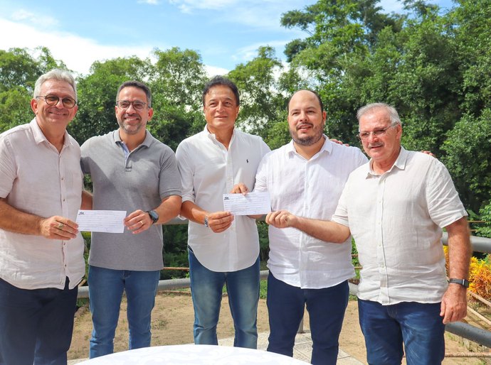 Prefeito de Taquarana reforça grupo político e faz aliança com ex vice-prefeito