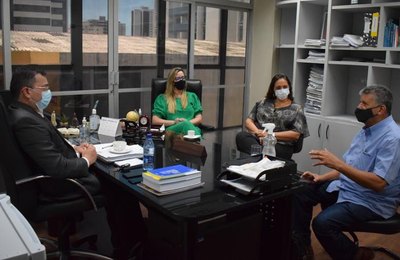 Diretor da Escola de Contas se reúne com Presidente da Associação das Previdências Próprias 