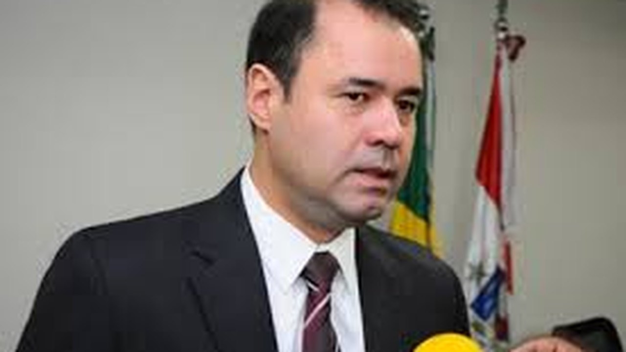 Governo assina ordem de serviço para implantar nova rodovia no Sertão