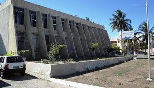 biblioteca Epifânio Dória