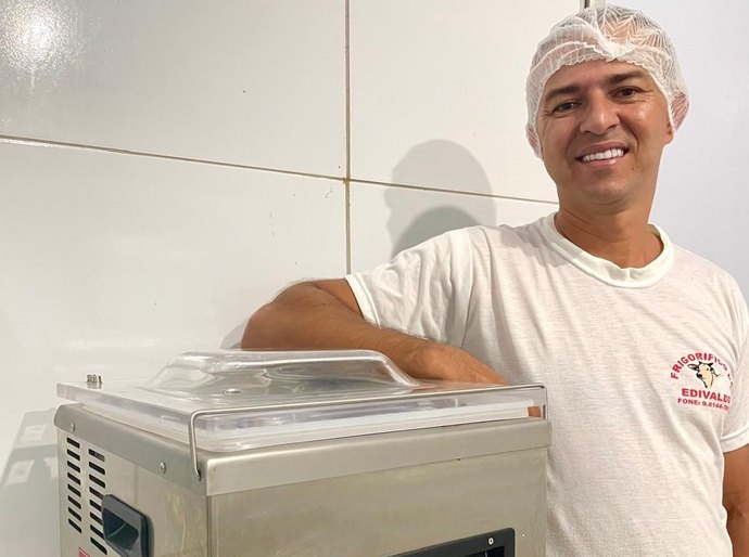 Do açougue artesanal ao fornecimento para a merenda escolar: a história inspiradora do limoeirense Edvaldo