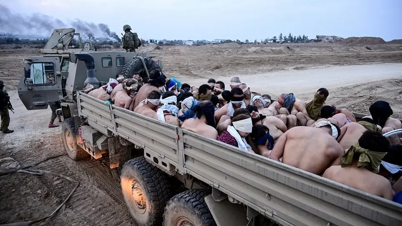'Bem-vindo ao inferno': Relatório descreve abuso sexual, agressões e humilhação contra detentos palestinos em prisões e centros israelenses 