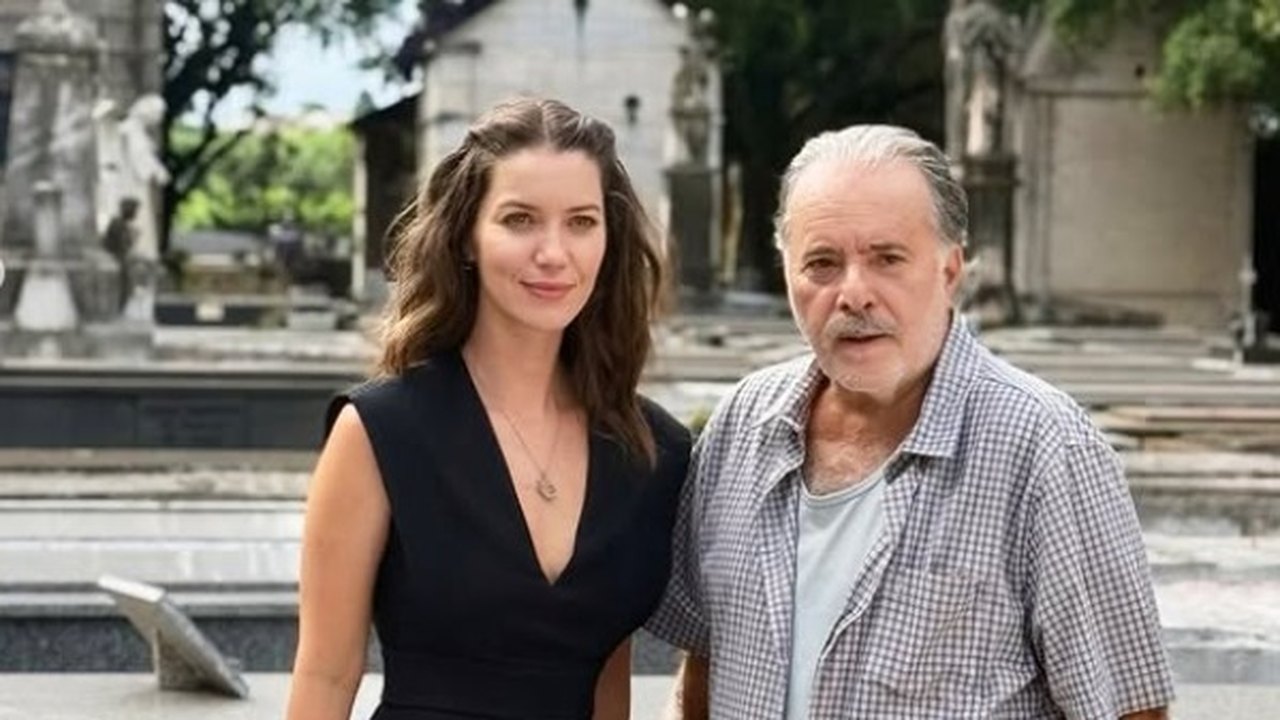 Nathalia Dill comemora sucesso em 'Quem Ama Cuida' e exalta Tony Ramos: 'Torna tudo mais fácil'
