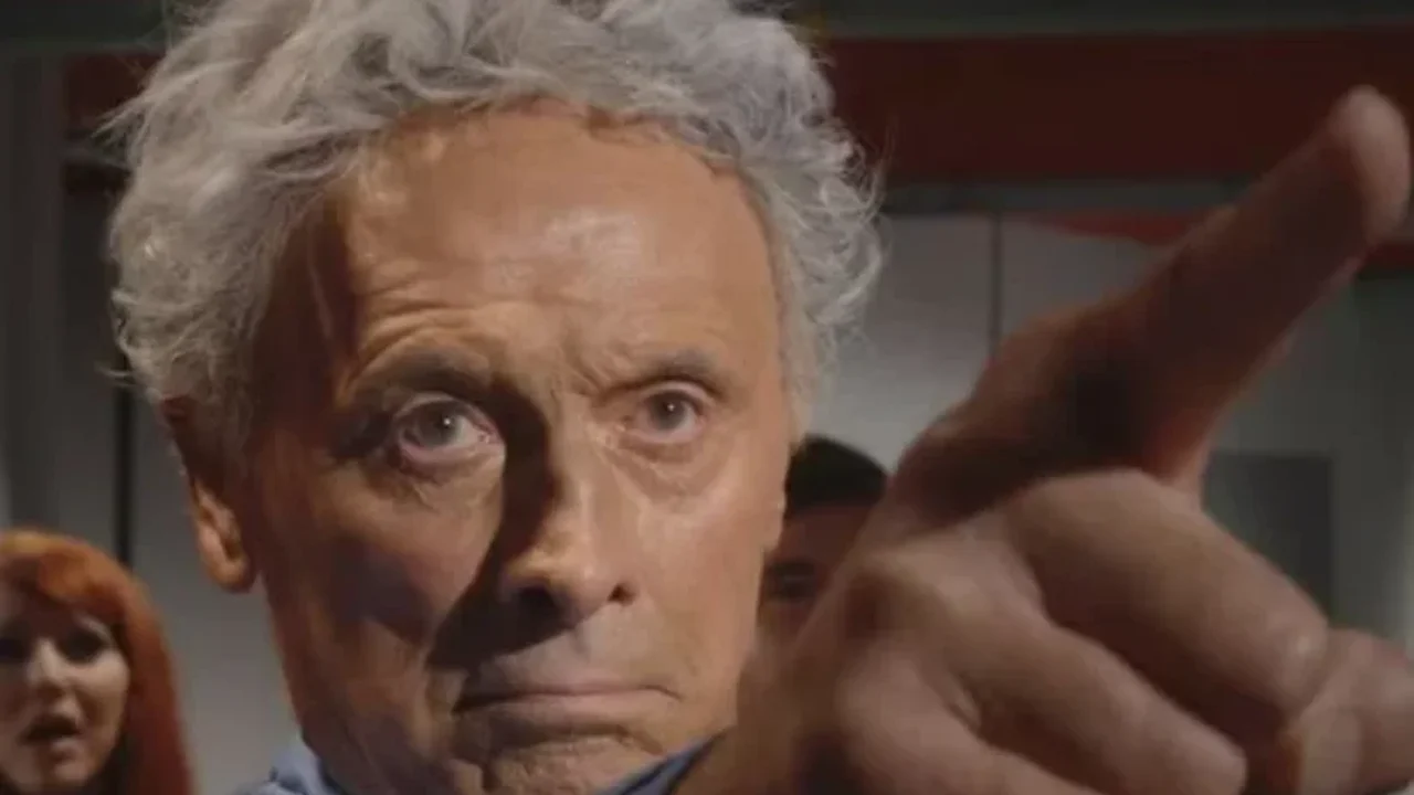 Morre Michael Forest, o Apolo de 'Star Trek', aos 97 anos