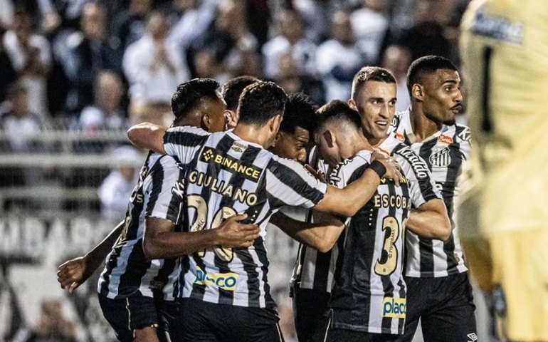 'Vamos percorrer o caminho do dinheiro', diz delegado que investiga Corinthians e Vai de Bet