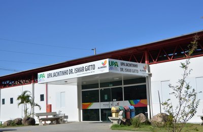 Casos de síndromes gripais crescem e superlotam UPAs