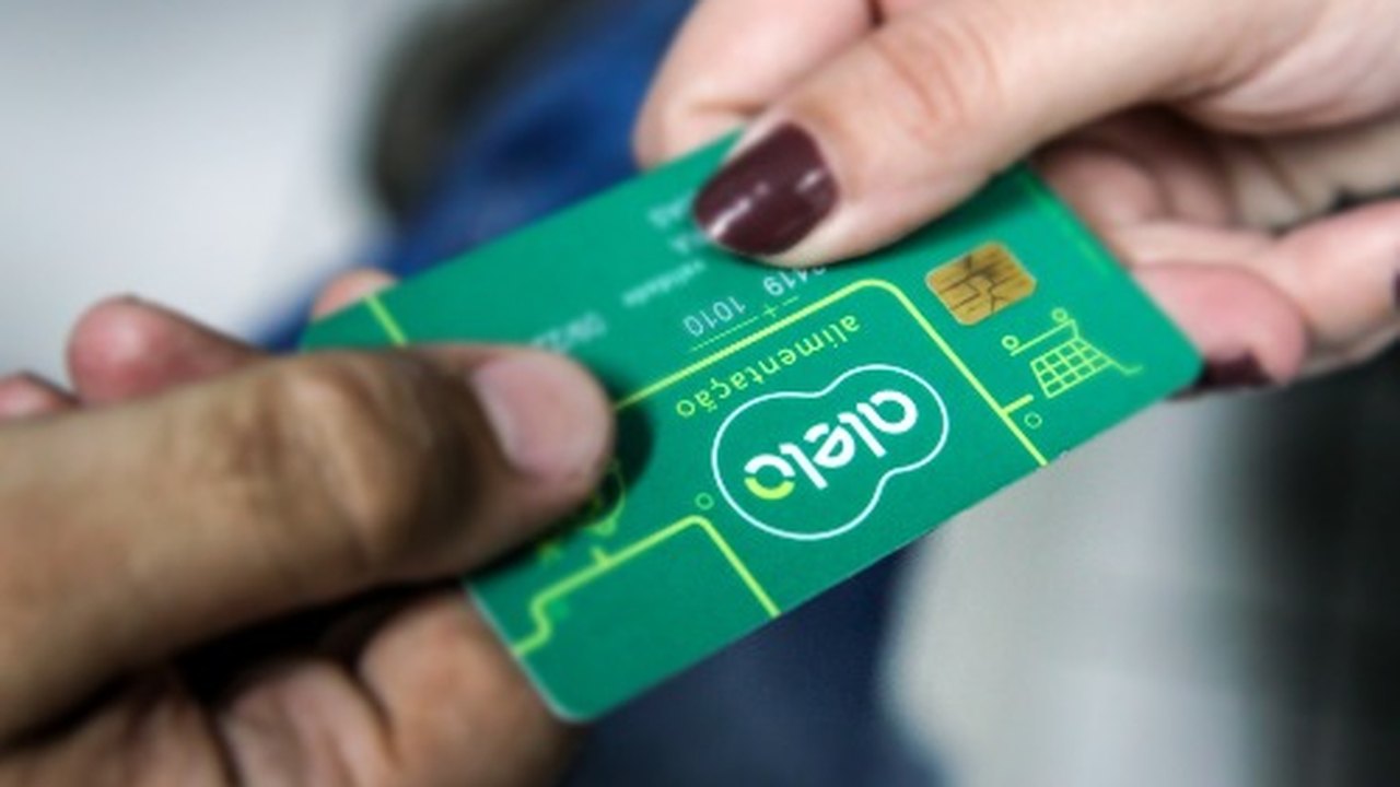 Empresas atacam fim de incentivo para vale-refeição