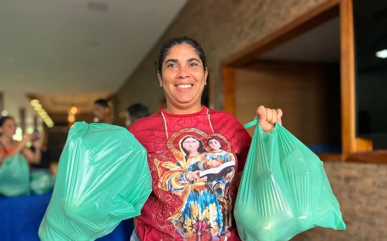 Prefeitura de Santana do Mundaú entrega nova remessa de produtos adquiridos pelo PAA