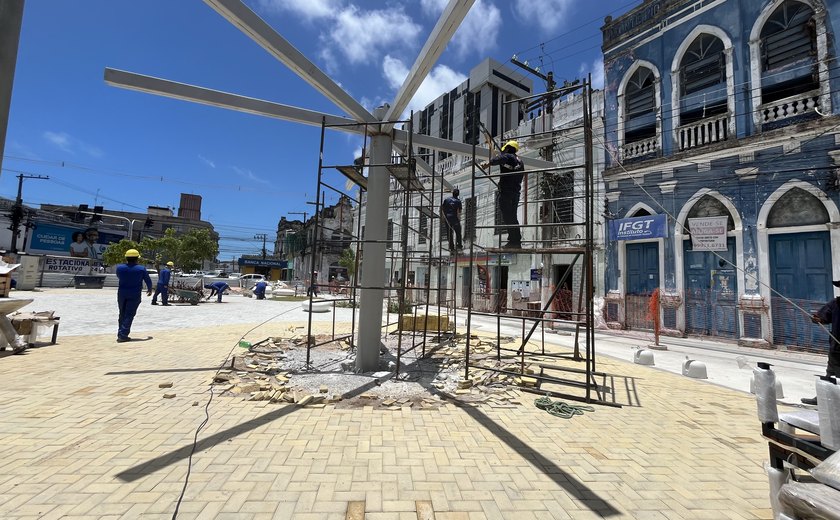 Revitalização da Praça Montepio dos Artistas começa a ganhar forma