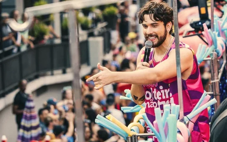 Bloco “Solteiro Não Trai”, de Gustavo Mioto, amplia estrutura e muda de local em São Paulo