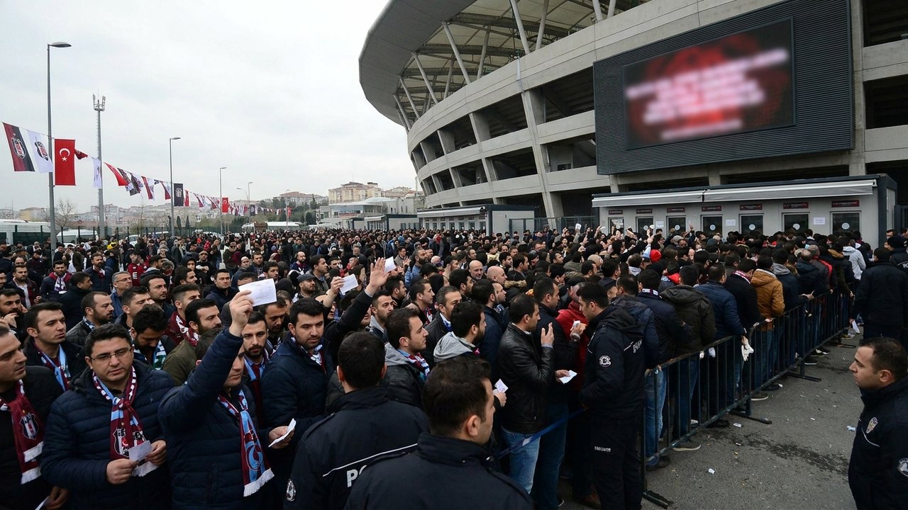 Galatasaray x Barcelona bate recorde de preço de ingressos na história da Turquia