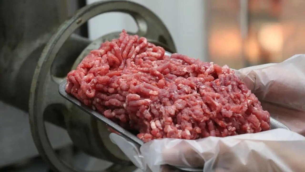 Comissário da UE nega embargo à carne brasileira