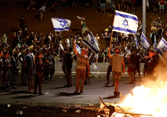 Israel: greve em massa por causa dos reféns leva a paralisações e reflete incerteza política
