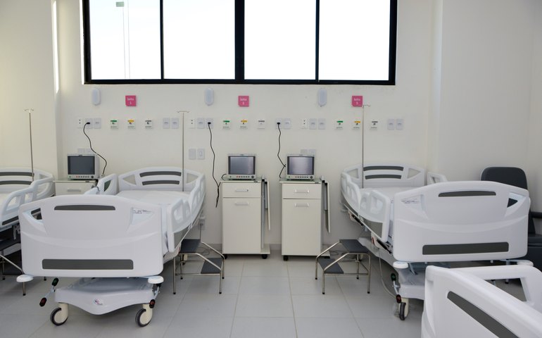 Hospitais privados têm queda de ocupação de leitos
