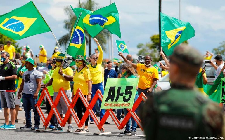 A falsa fé nos militares