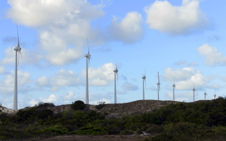 CI debate projeto que susta resoluções da Aneel sobre tarifas de transmissão