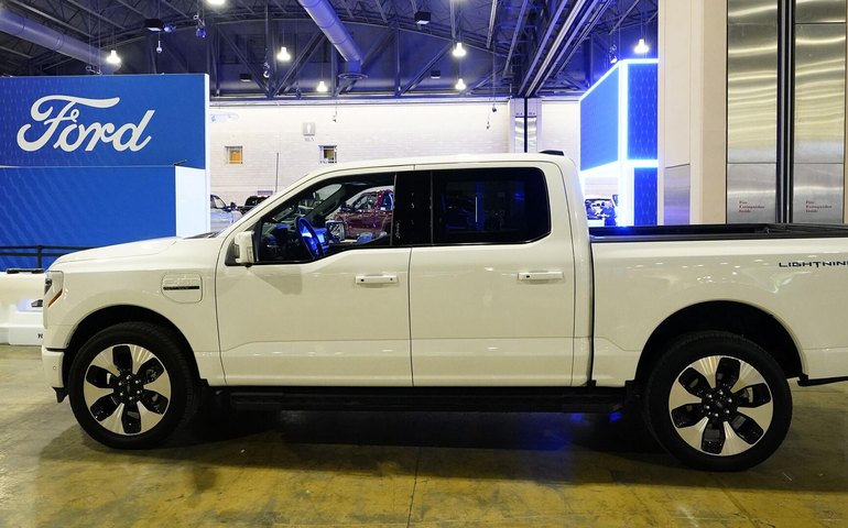 EUA tentarão reviver sua indústria automobilística no contexto de baixa produção e importação de aço