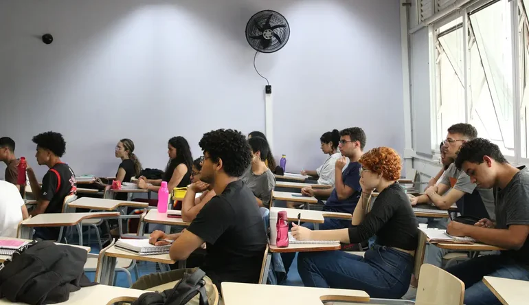 Concurso Nacional Unificado vai oferecer mais de 3.300 vagas em 35 órgãos