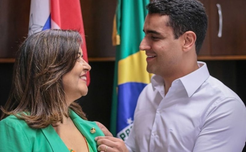 Três anos e meio após a eleição, bancada de Alagoas no Senado ganha terceiro integrante de verdade: Eudócia Caldas