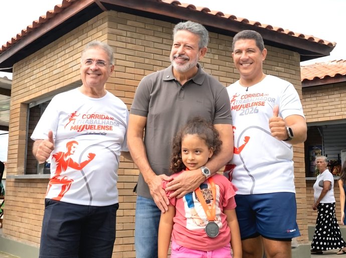 1º de maio: entregas de obras que geram oportunidades marcam a agenda de Arthur Lira em São Miguel dos Campos