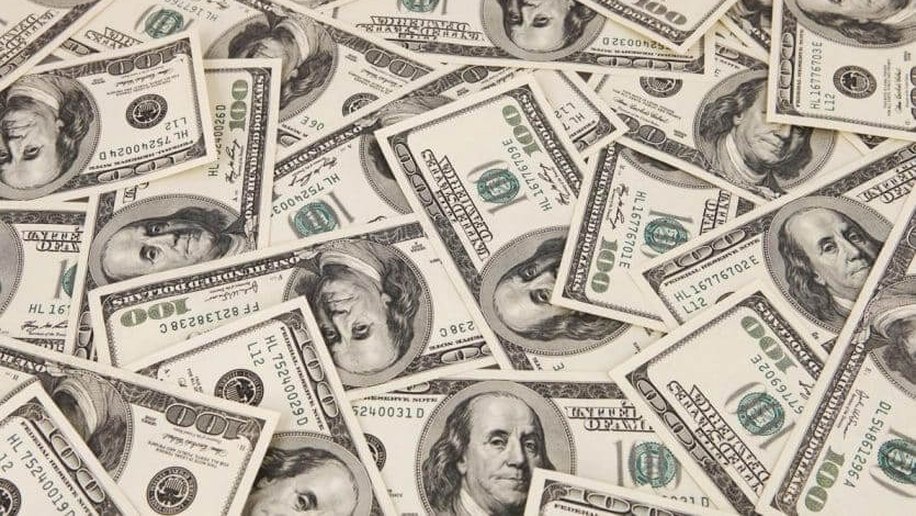 Dólar cai para R$ 5,31 após conversa entre Lula e Trump