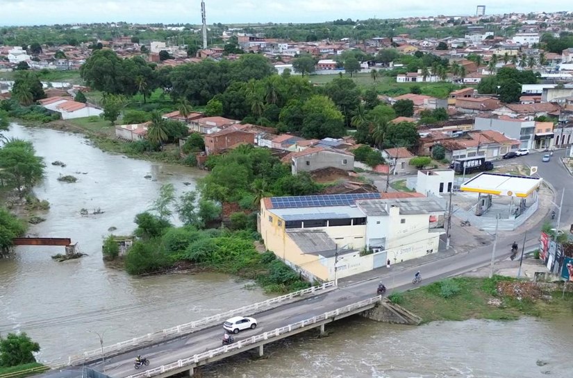 Volume de chuva em Delmiro Gouveia atinge um terço do esperado para o ano em apenas um dia