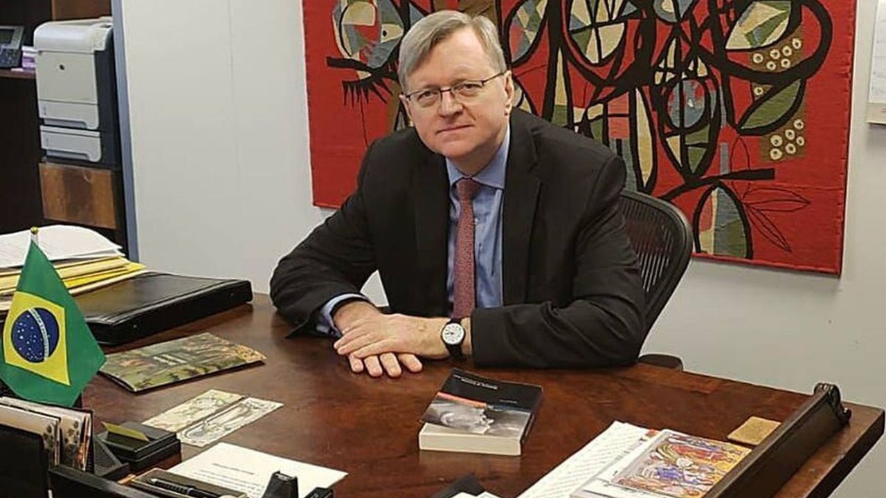 Bolsonarista, embaixador do Brasil nos EUA é exonerado