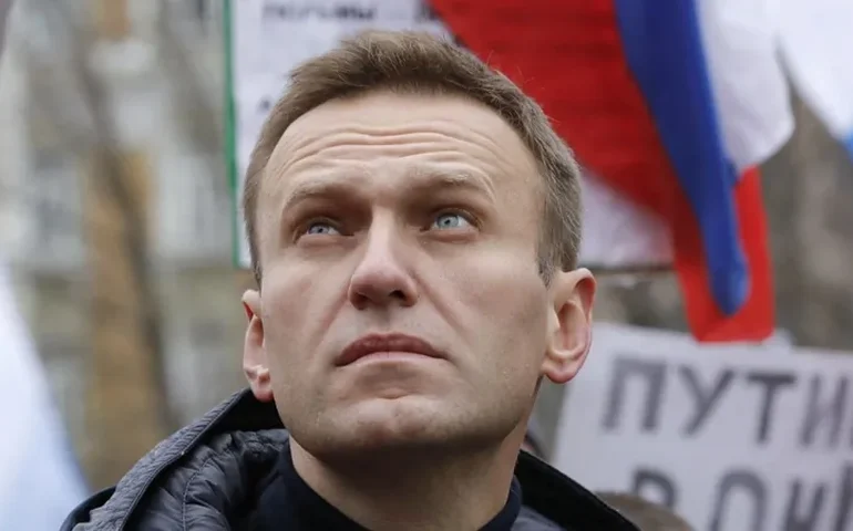 Análise: Morte de Navalny evoca legado de opositor, mas mostra poder da máquina de repressão de Putin