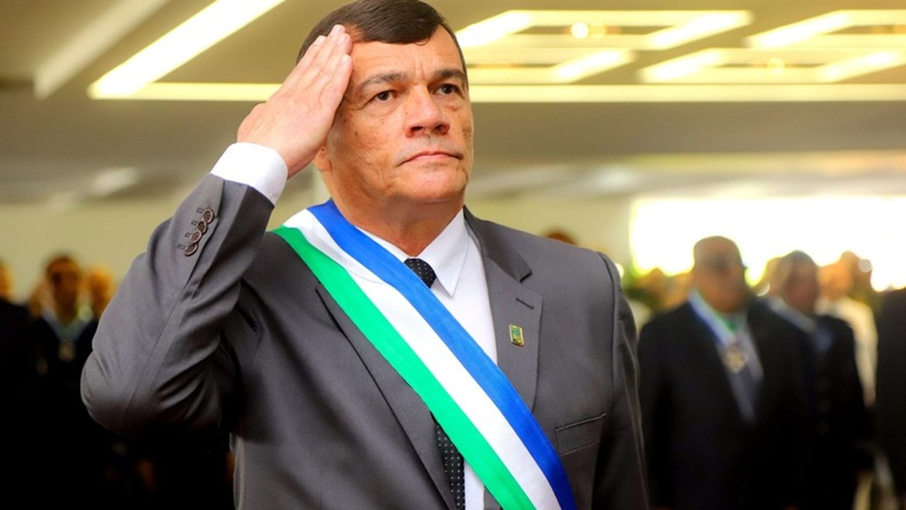 Defesa propõe ‘votação paralela’ com cédula de papel para teste no dia da eleição