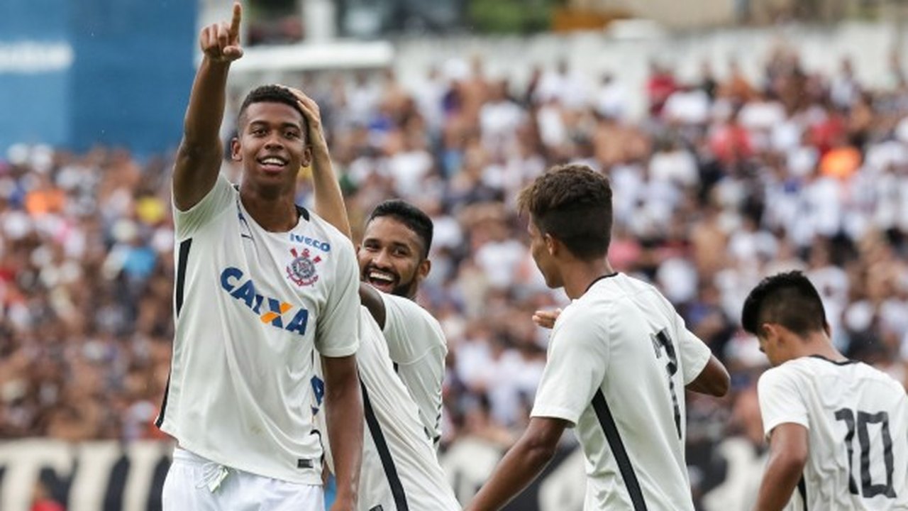 Maior campeão da Copinha, Corinthians estreia com goleada sobre o Ji-Paraná por 6 a 0