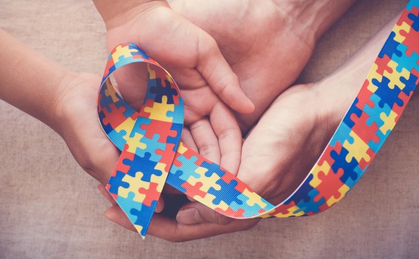 Aprovado projeto que institui o Selo Empresa Amiga da Pessoa Autista