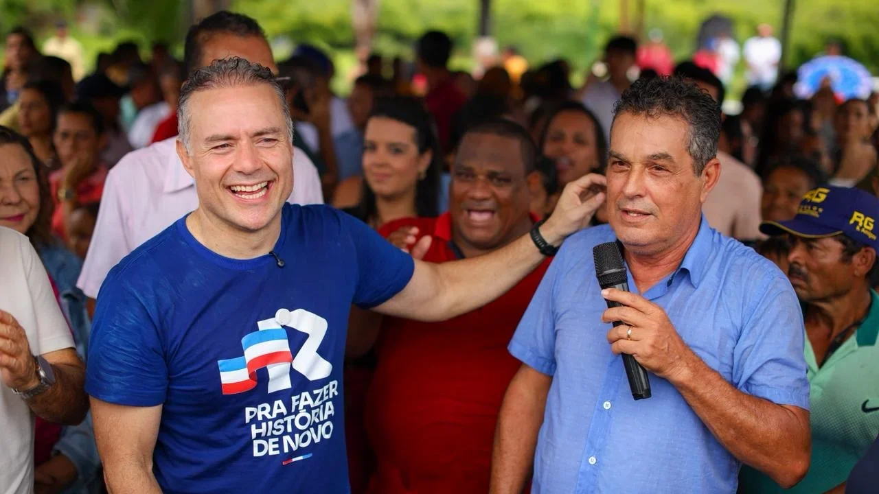 Prefeito Neno Freitas recebe caravana ‘Pra Fazer História de Novo’ em Branquinha
