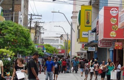 Vendas no comércio varejista de Alagoas recuam 6%