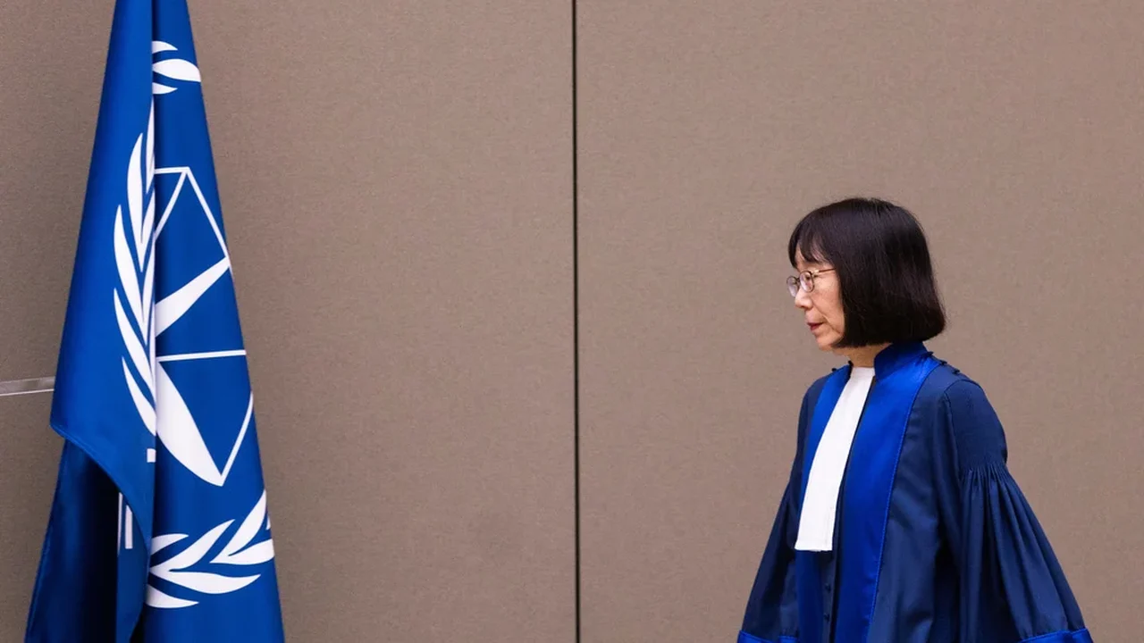 Presidente do Tribunal Penal Internacional sancionada por Trump diz que pediu ajuda ao Japão