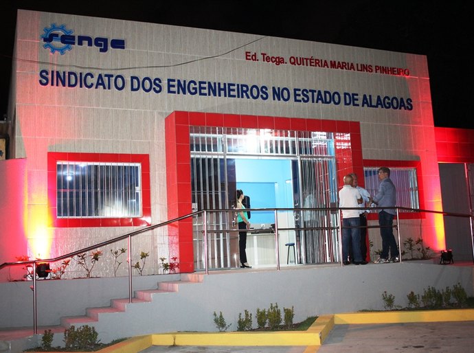 Em noite de festa, Sindicato dos Engenheiros de AL inaugura nova sede