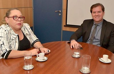 Rosinha da Adefal assume vaga de Marx Beltrão na Câmara 