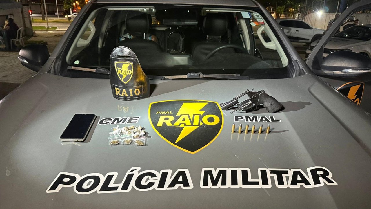 Armas são apreendidas pela PM durante verificações de denúncias em Maceió