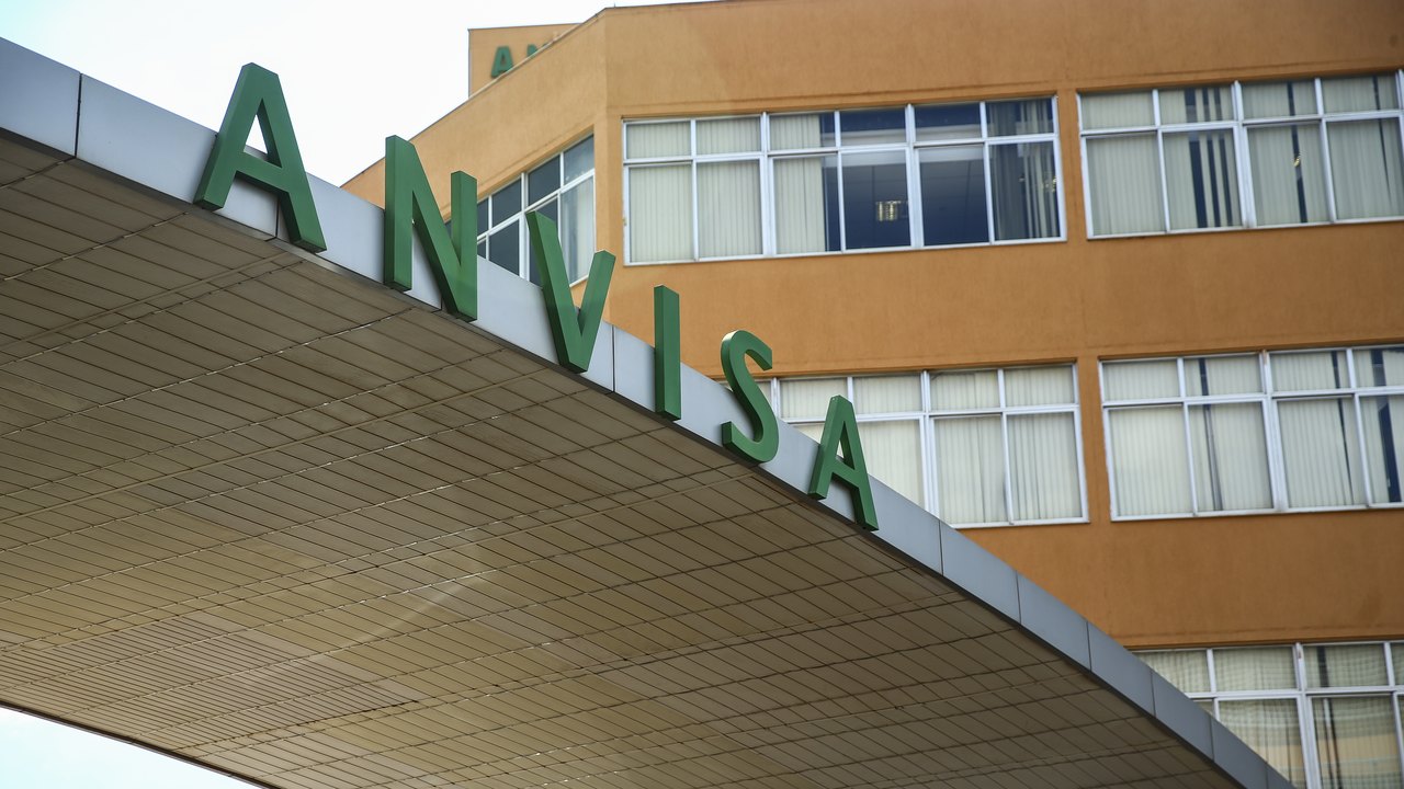 Anvisa suspende propaganda enganosa de suplementos alimentares