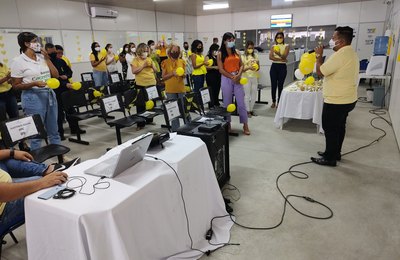 Setembro Amarelo: Servidores do CadÚnico participam de ação de sensibilização