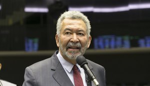 Paulão confirma candidatura à reeleição para a Câmara dos Deputados em 2026