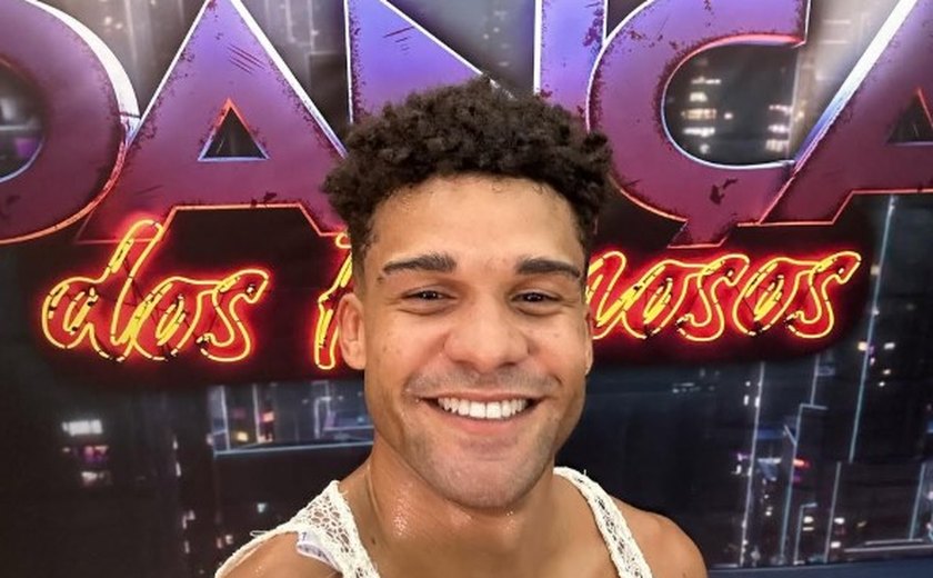 'Dança dos famosos': substituto de Livinho, Lucas Leto ajuda Álvaro durante crise de pânico