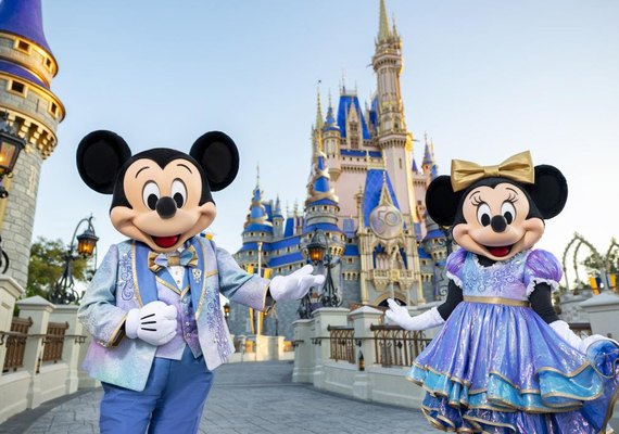 Descubra os destinos internacionais mais desejados para as férias e saiba como parcelar suas viagens nos EUA