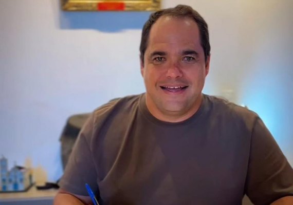 Em Marechal, prefeito Bocão assina autorização de pagamento de apoio financeiro a blocos de Carnaval