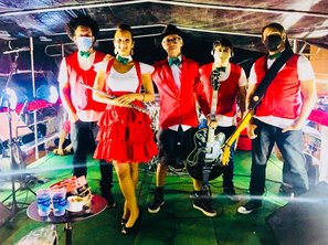Banda Divina Supernova