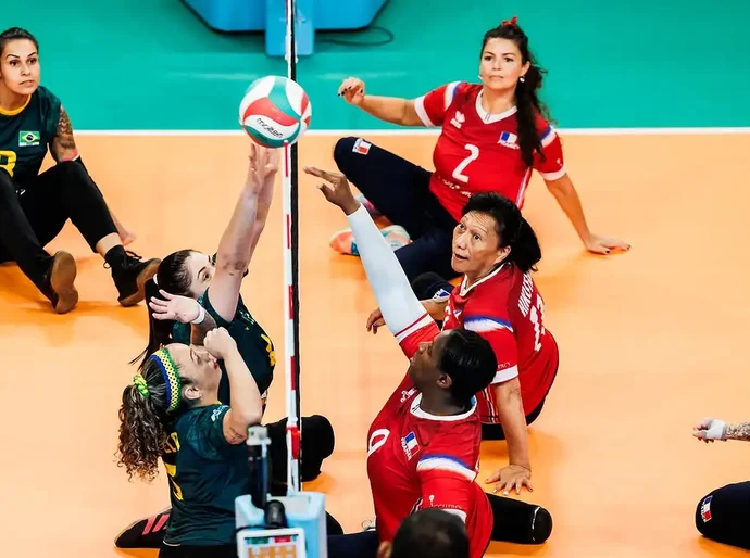 Invictas, seleções do Brasil jogam oitavas do Mundial de vôlei sentado