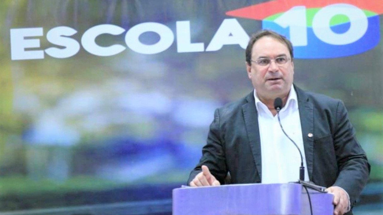 Programa instituído por Luciano Barbosa ajuda Alagoas a conquistar Prêmio Darcy Ribeiro de Educação