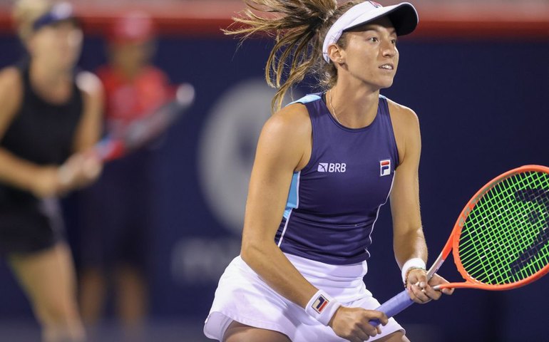 Luisa Stefani começa WTA 1000 de Indian Wells com vitória nas duplas