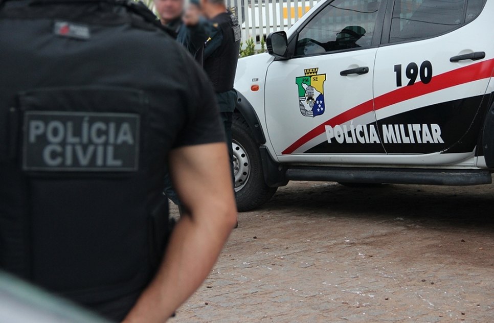 polícia militar e civil
