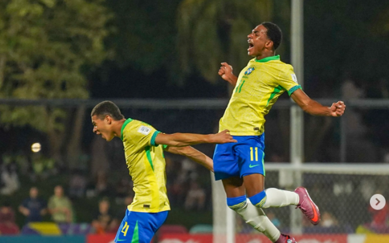 Brasil goleia Indonésia e garante vaga antecipada na segunda fase